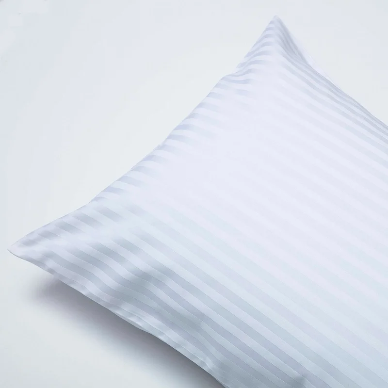 Caqqa Single Striped Satin Hotel Duvet Cover Set