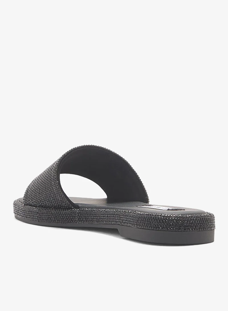 STEVE MADDEN  Addiie Single Strap Flat Sandals for Women | Best Price UAE
