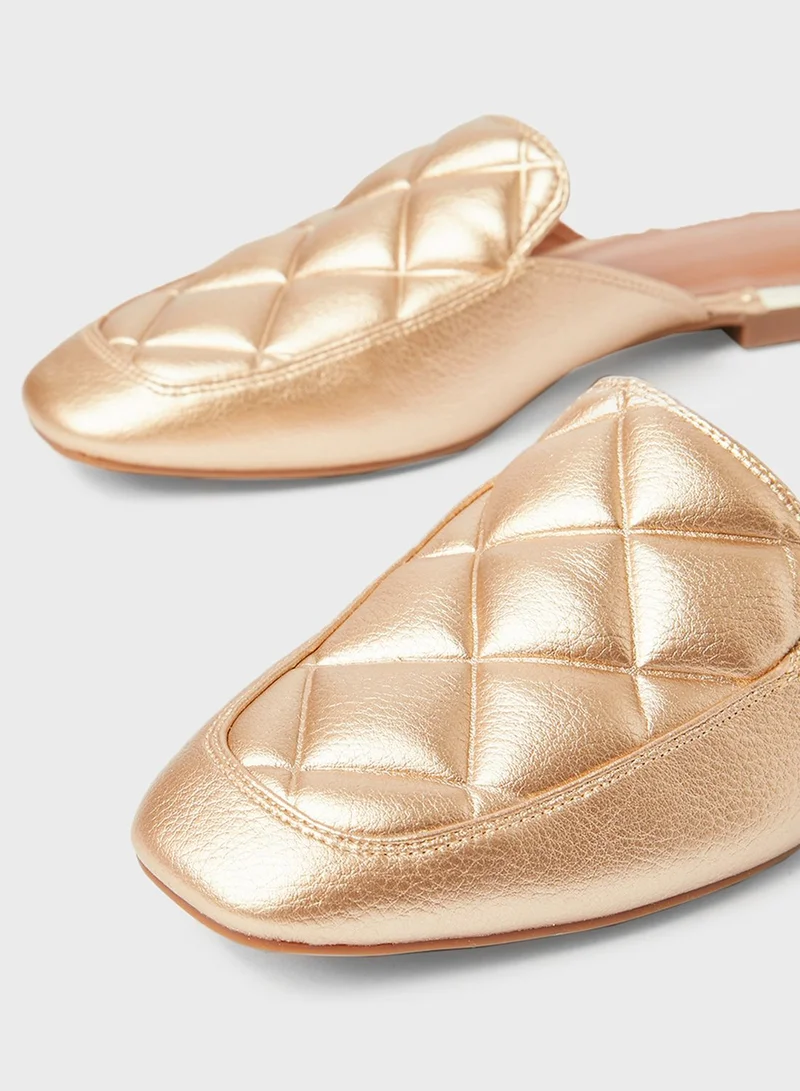 CALL IT SPRING Dollie Quilted Slip Ons