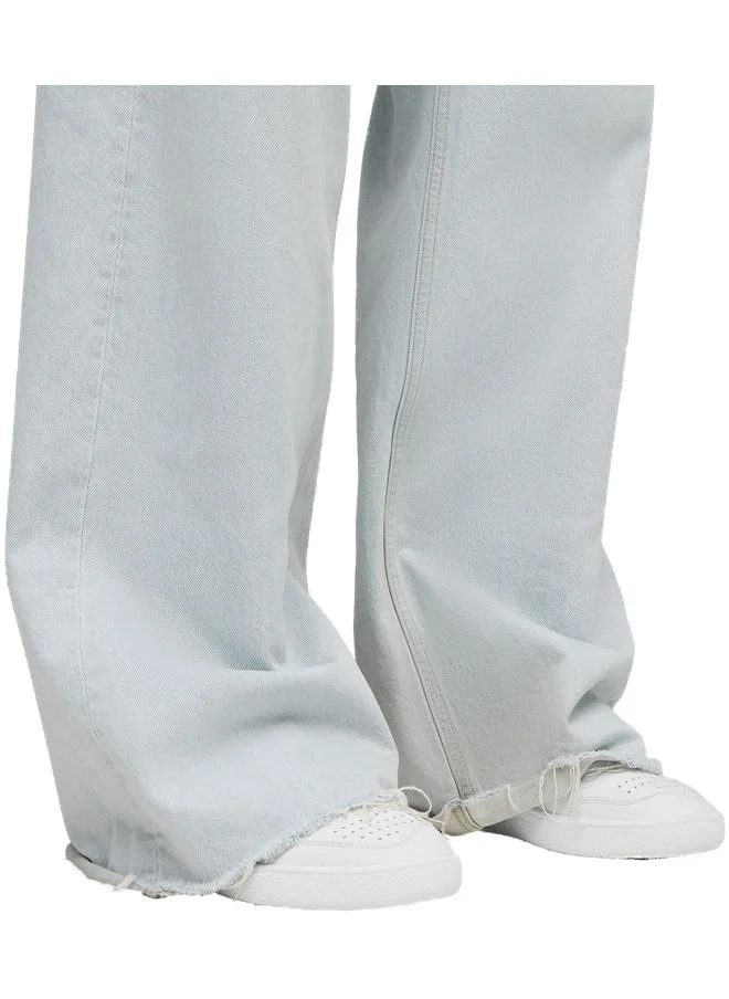 Puma PUMA White Majesty Sneakers Unisex for Men | Best Price UAE
