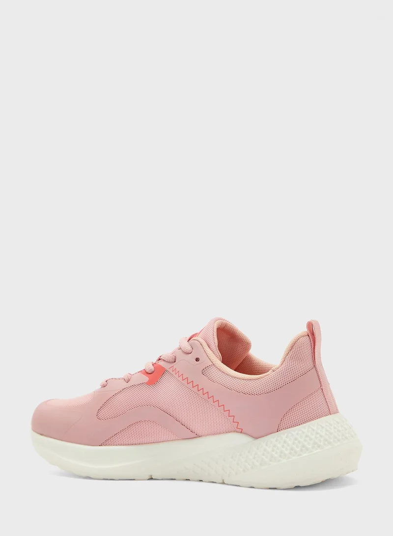 Oaklan by Shoexpress Lace Up Low Top Sneakers