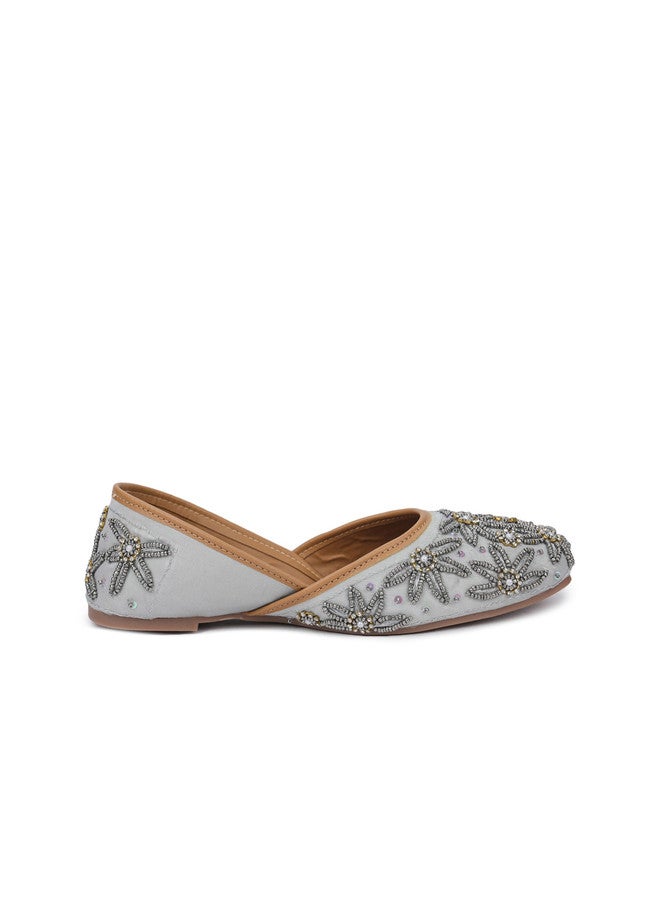 She Zone أحذية موجاريس مسطحة مزخرفة باللون الرمادي للنساء - Image 4