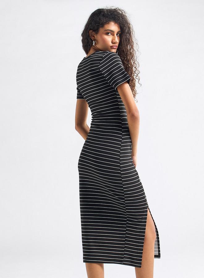 سبلاش فيڤ فستان مخطط بياقة مستديرة وتفاصيل فتحة - Image 3