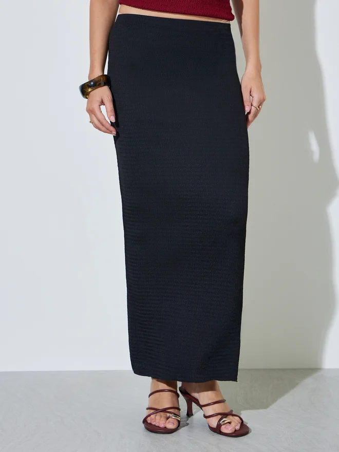 Styli Styli Black Textured Bias Skirt