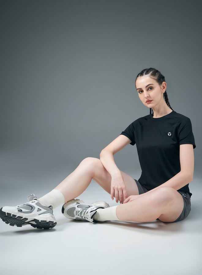 تكنوسبورت تيشيرت نسائي سادة بأكمام راجلان - Image 5