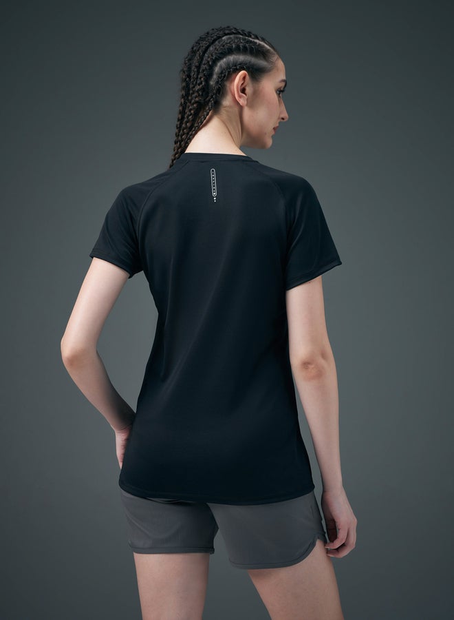 تكنوسبورت تيشيرت نسائي سادة بأكمام راجلان - Image 1