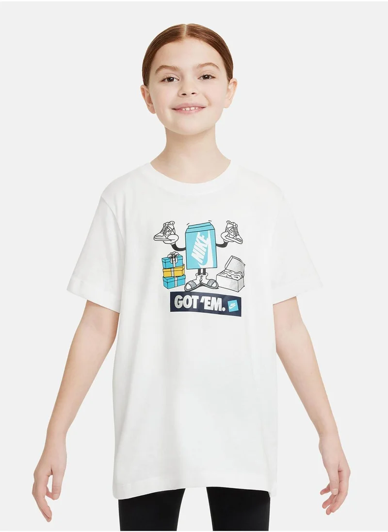 Nike Youth Essential Boxy T-Shirt