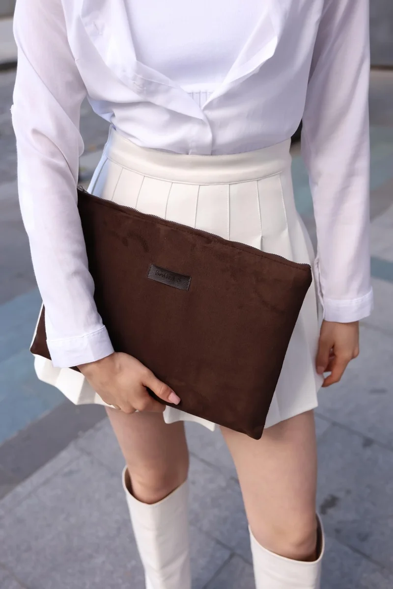 Bahels Women's Bitter Brown Suede Clutch Bag