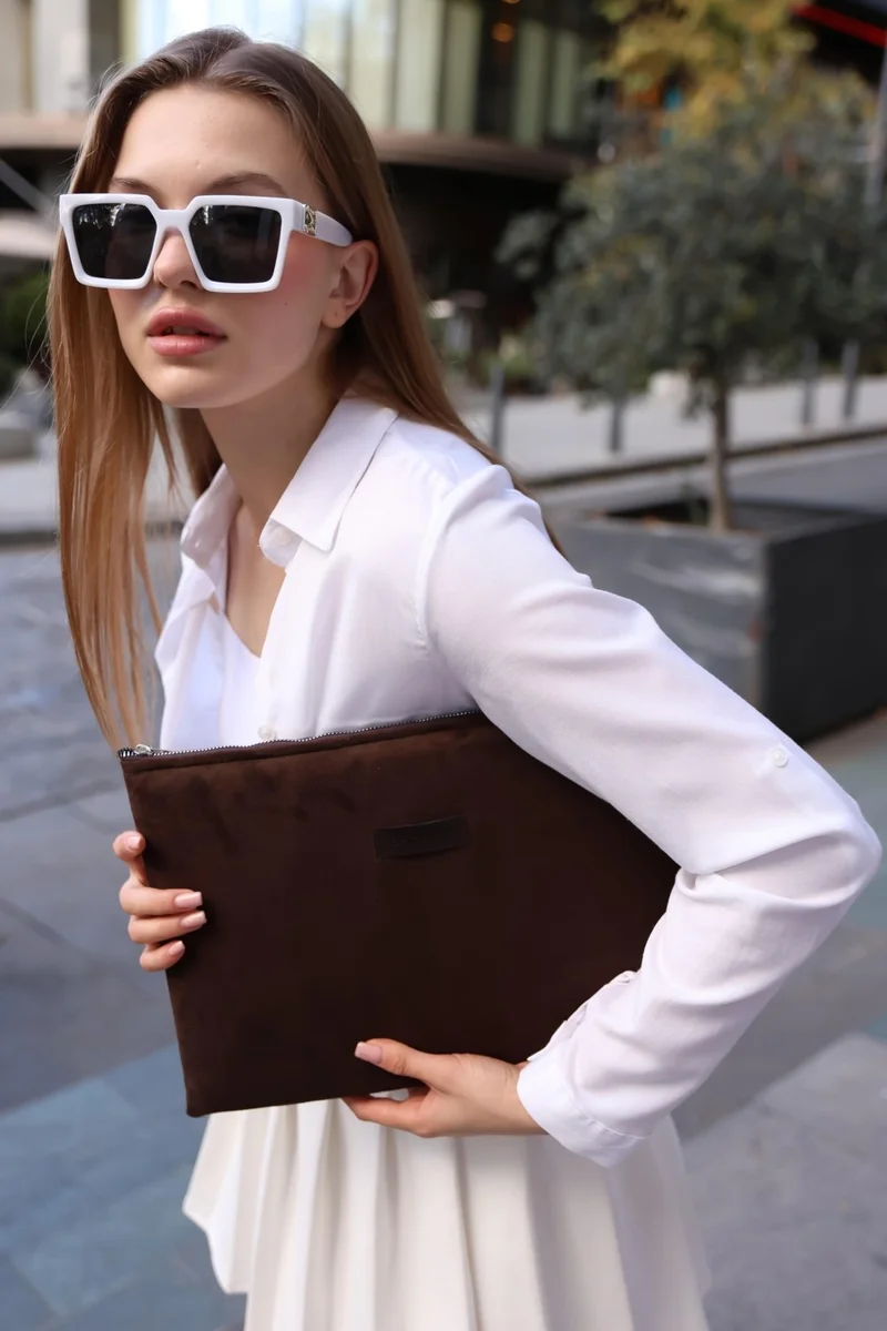 Bahels Women's Bitter Brown Suede Clutch Bag