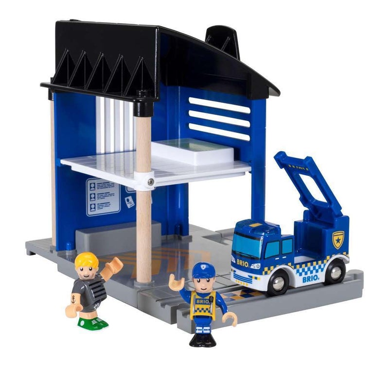 Brio World  33813 Police Station  Interactive Toy Set for Kids  Enhances Creativity  Imagination  Features Light  Sound Effects  Compatible with Brio Railway  Perfect for Ages 3 and Up - Image 3
