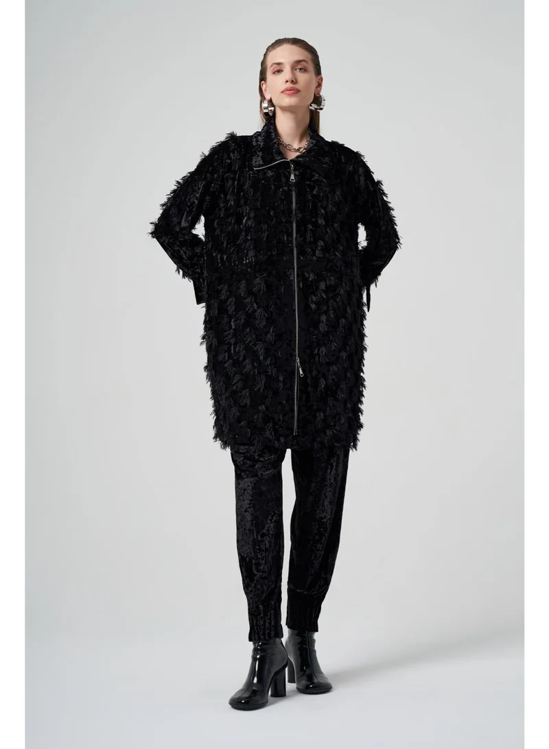 ميس ونس الإمارات Fringed Detail Zippered Bouclé Coat - Black