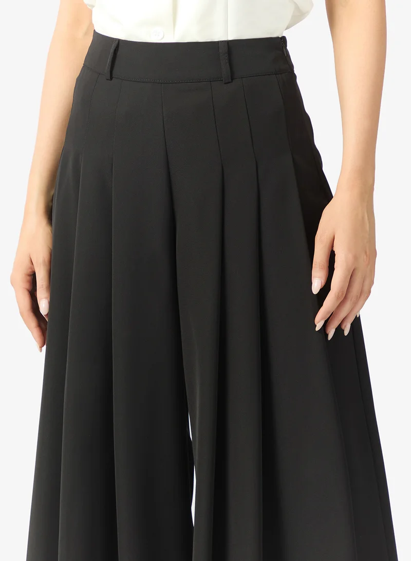 ايلا بنطلون مفصل