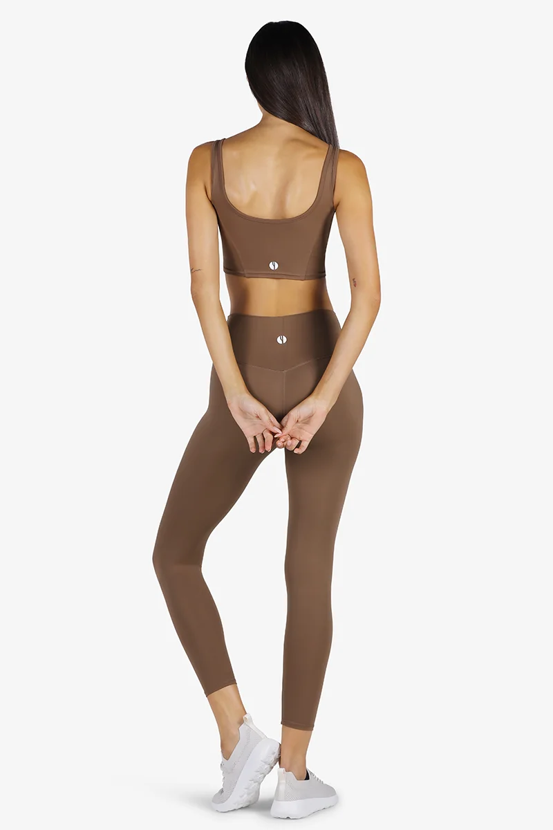 ياسيكو YesEco Women’s Brown Activewear Set – Padded U-Back Sports Bra & High-Waist Stretch Pants – Sustainable Recycled Nylon & Spandex Outfit for Yoga, Pilates, Gym, or Daily Athleisure Wear