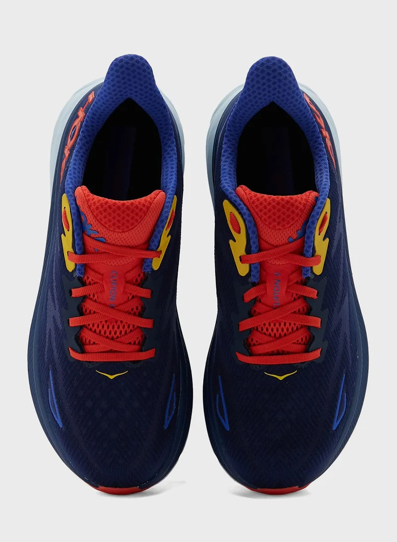 Hoka Clifton 9