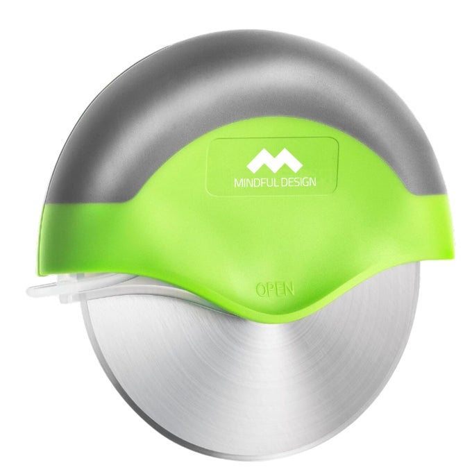 PIZZA CUTTER WHEEL WITH PROTECTIVE BLADE COVER EASY TO CLEAN AND DISHWASHER SAFE ERGONOMIC PIZZA SLICER GREEN
