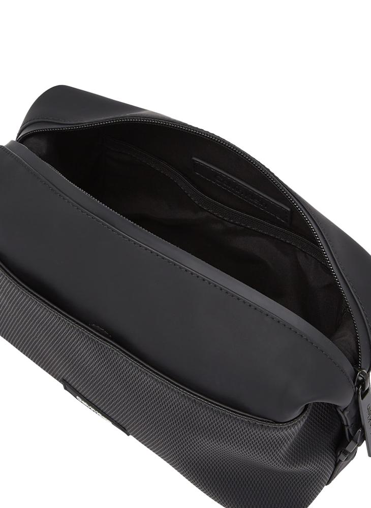 CALVIN KLEIN Logo Detailed Toiletry Bag  - Image 4