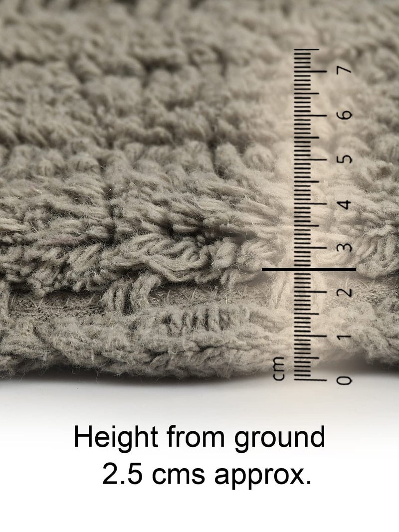 SASHAA WORLD Round Reversible Crochet Bath Mat, Super Absorbent 100% Cotton & Quick Dry Bath Rug for Bathroom Floor Mats (60 cm,Grey) - Image 3