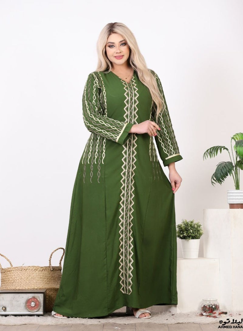 إم & أوه جلابية قطن مميزة وجذابة وهادية تتميز بتطريز بسيط بخيوط ناعمة  - Image 3