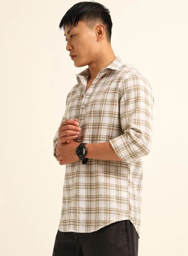 بوشيرت قميص مطبع بنمط مربعات مع ياقة سبريد