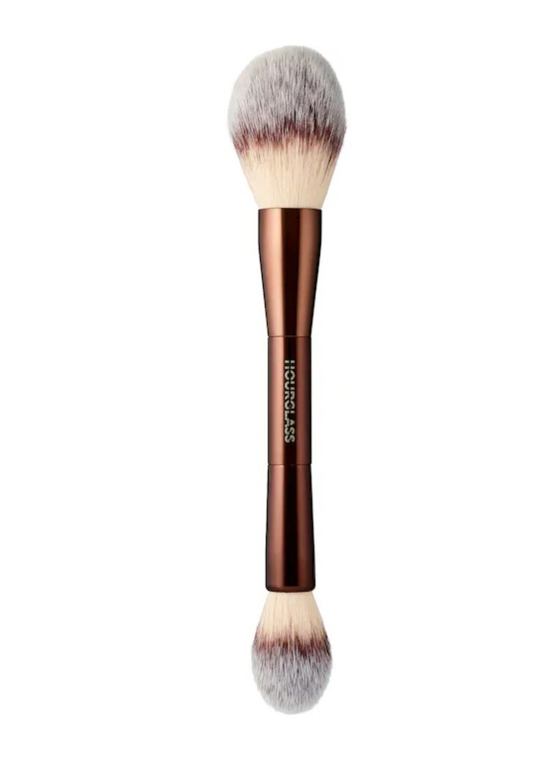 Hourglass Hourglass Veil™ Powder Brush  - Image 1