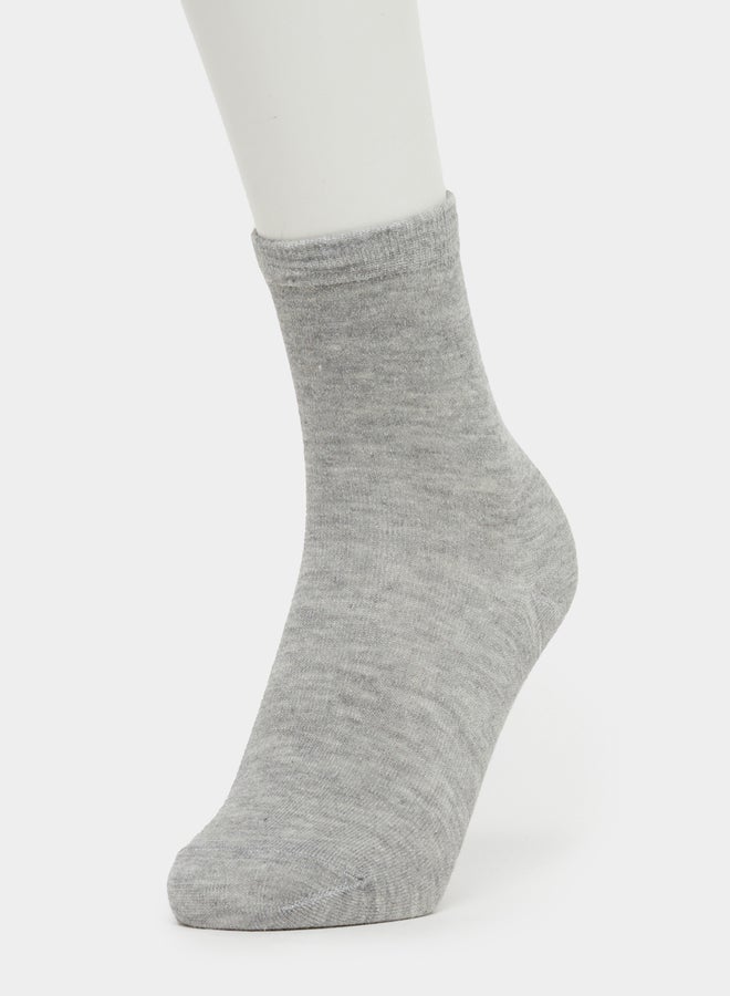 Styli Set of 2 - Plain Crew Socks  - Image 4