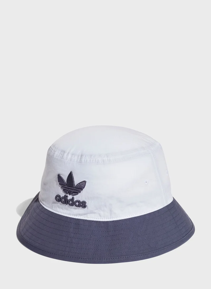 adidas Originals Adicolor Bucket Hat