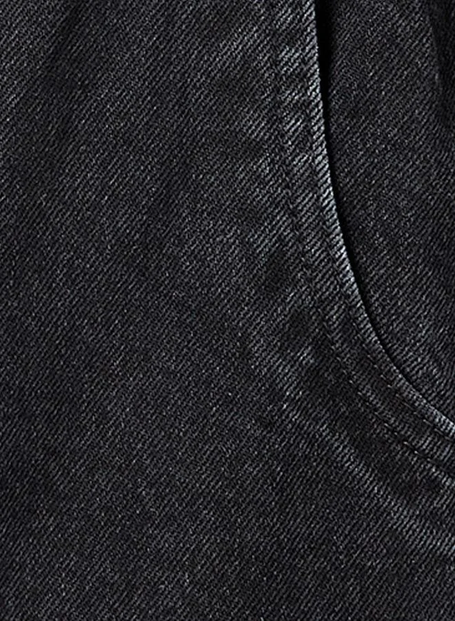 Splash FAV BLACK Denim Straight Fit Button Closure Jeans for Men | Best Price UAE