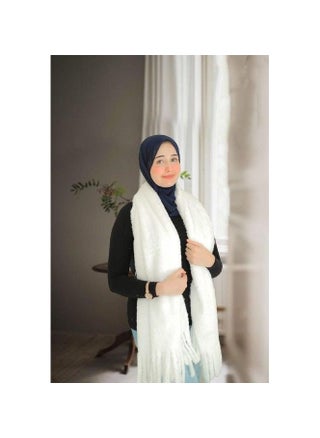 White fur shawl - pzsku/Z35C8CDEEE97BA18D0B9DZ/45/_/1738169677/aa82d80f-4f06-4219-97f9-18ae7e065b06