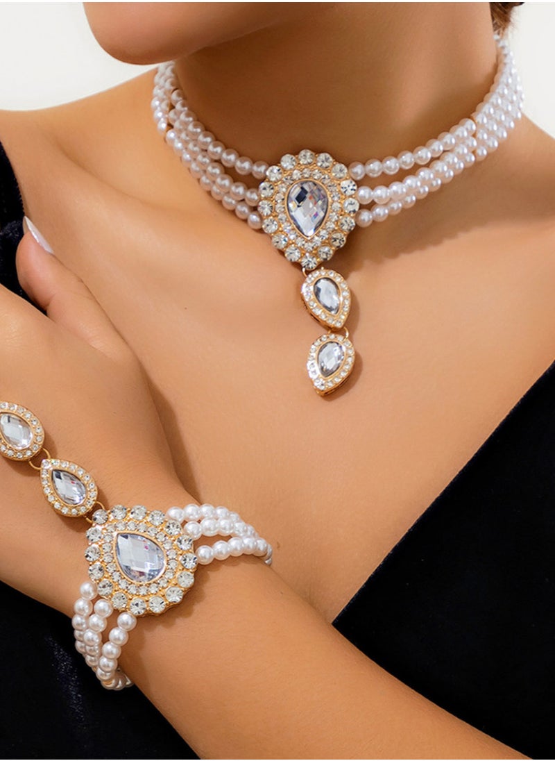 Vintage Gold-White Diamond-Encrusted Pearl Teardrop Necklace - pzsku/Z35C8DF52BA66D3076681Z/45/_/1730093586/295174db-e2b1-41d9-8fc7-f2842712700f