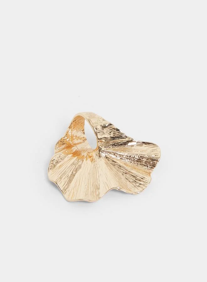 Styli  Styli Gold Tone Textured Overlap Ring for Women | Best Price UAE