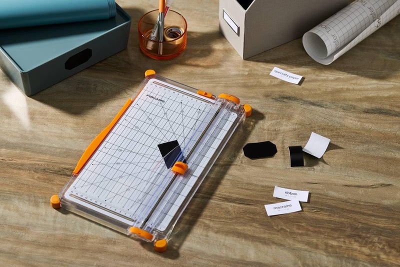 Fiskars SureCut Paper Cutter A4 - Wide Base - Image 5