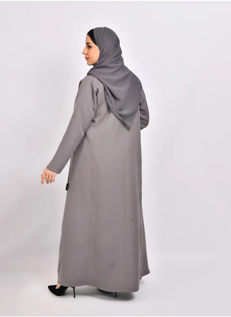 HAWRAA ABAYA Light gray quarter-length wrap abaya, distinguished by its detailed lines