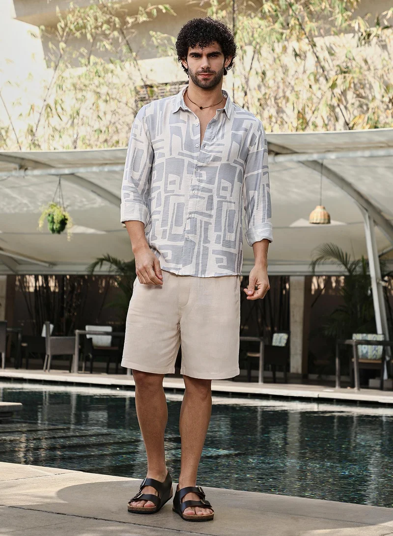 Campus Sutra Men's Coin Grey & Daisy White Abstract-Deco Regular Shirt