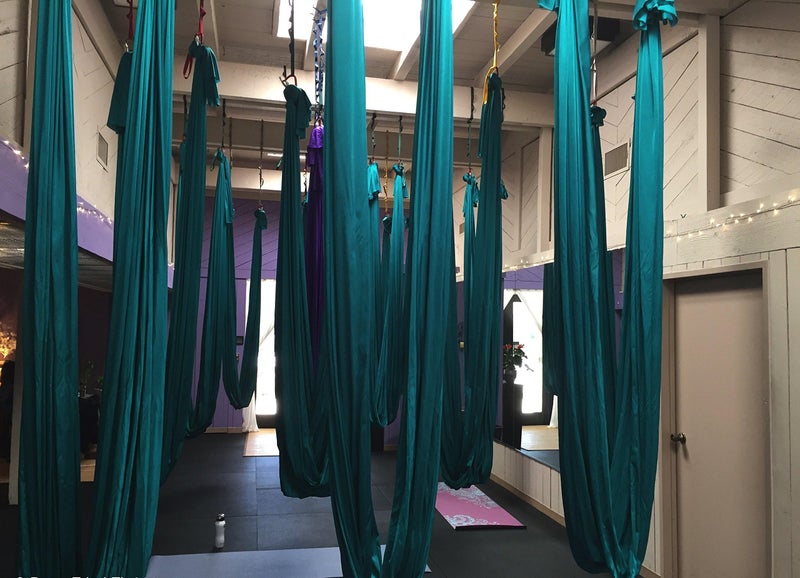 Flife F.Life Aerial Yoga Hammock 5.5 yards non Stretch Aerial Silk Fabric Swing for Antigravity Yoga Inversion Include Daisy Chain,Carabiner and Pose Guide(Dark Green) - Image 2