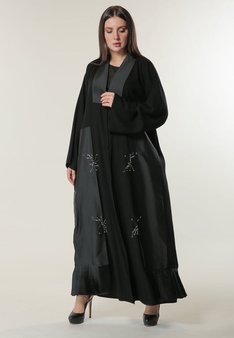 Moistreet Embroidered Pleated Tafta Hem Abaya - Image 1