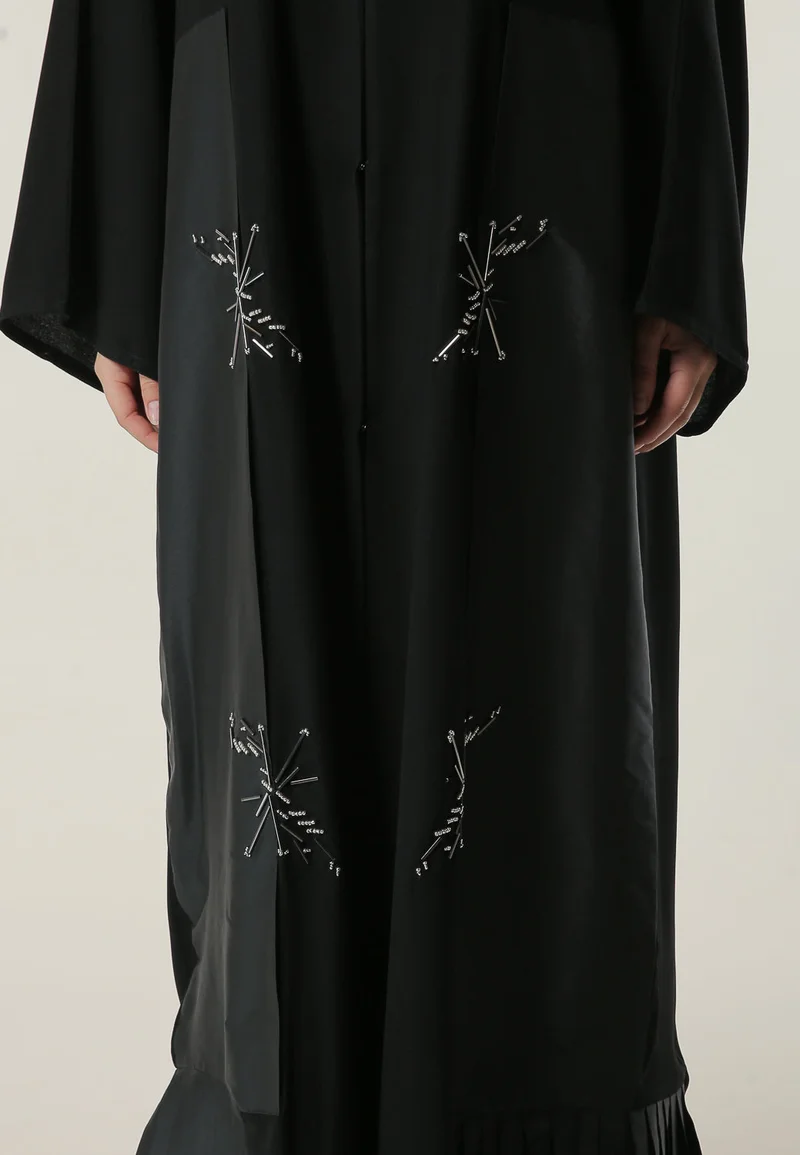 Moistreet  Embroidered Pleated Tafta Hem Abaya for Women | Best Price UAE
