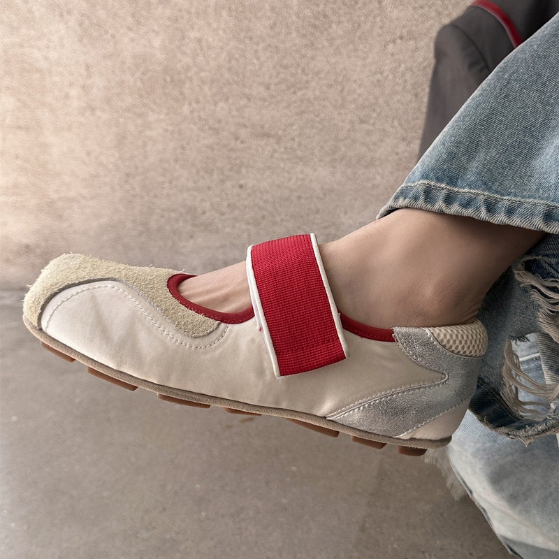 Women's Mary Jane Velcro Flat Shoes - Image 1