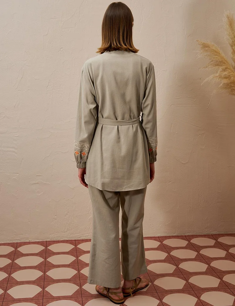 Kayra Embroidered Linen Double Suit Mold Green