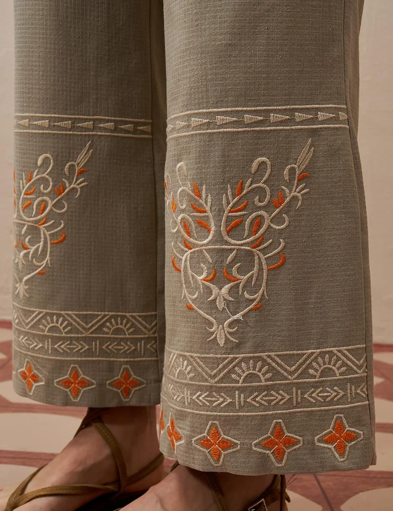Kayra Embroidered Linen Double Suit Mold Green