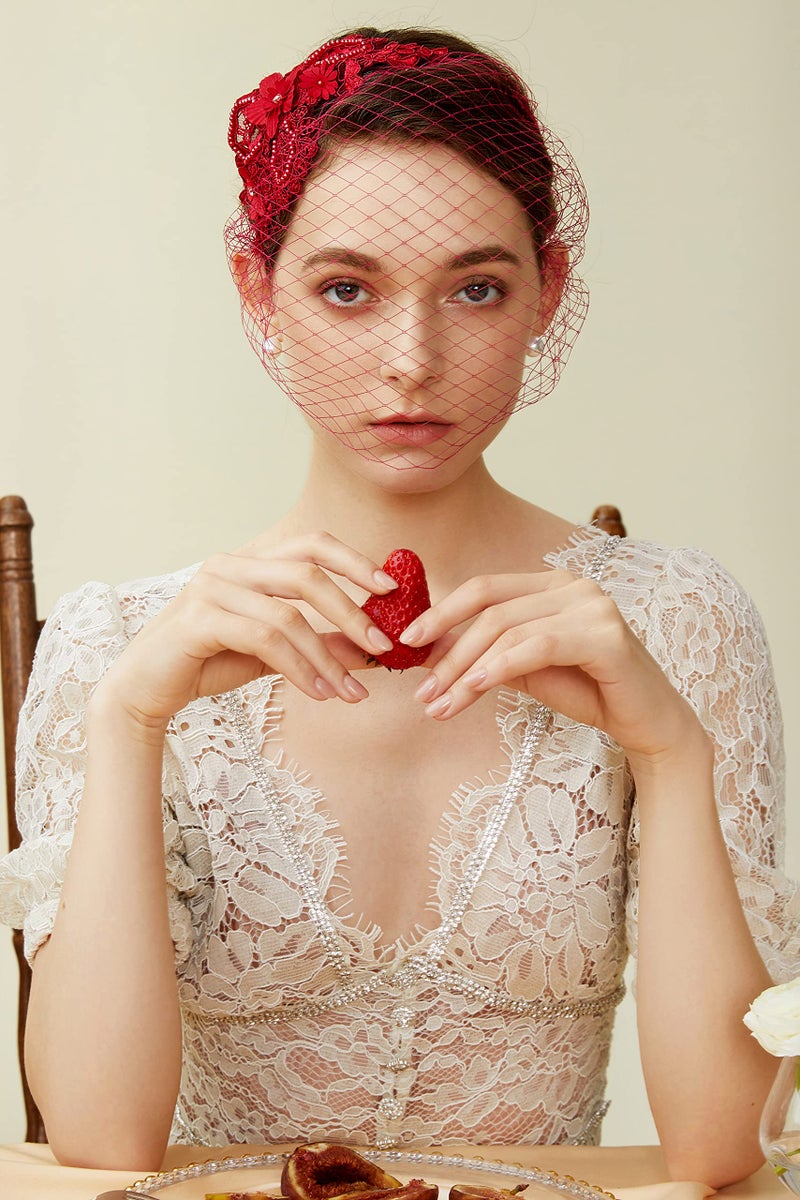 BABEYOND طرحة زفاف BABEYOND مع مشبك رأس من الدانتيل الشبكي لحفلات الشاي وزهور الزينة وقبعات الجنازات للنساء باللون الأحمر النبيذي - Image 4