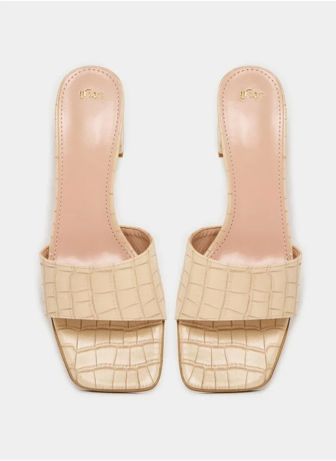 Styli Textured Block Heel Sandals