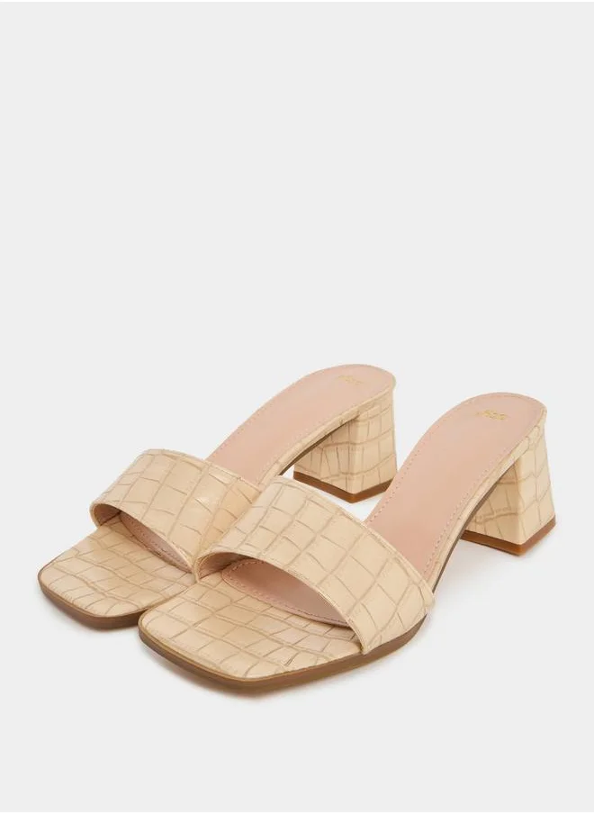 Styli Textured Block Heel Sandals