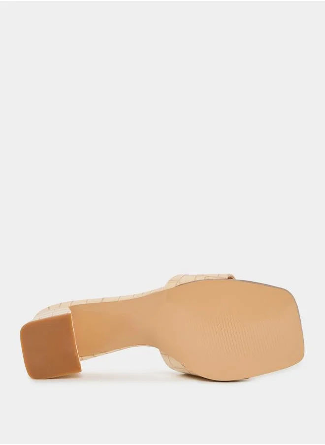 Styli Textured Block Heel Sandals