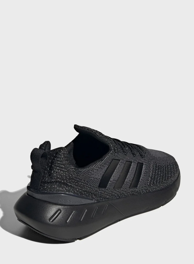 adidas Originals Swift Run 22