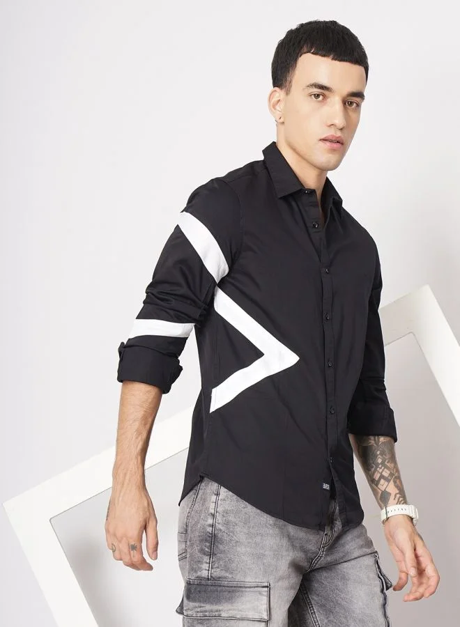 The Indian Garage Co Men Regular Fit Colourblocked Full Sleeves Spread Collar Casual Shirt