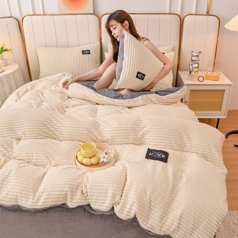 Magic Velvet Four-Piece Bedding Set For , Thickened Coral Velvet Three-Piece Set, Flannel Bed Sheet, Duvet Cover, Milk Velvet - Image 1