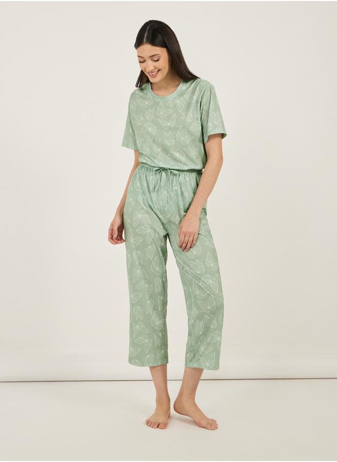 Styli All Over Butterfly T-Shirt & Capri Set  - Image 3