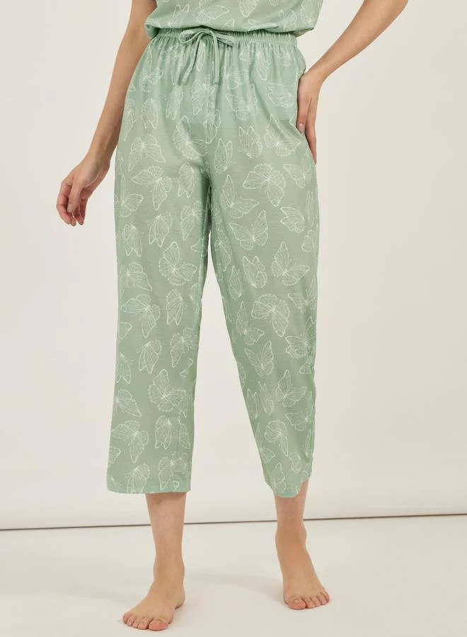 Styli All Over Butterfly T-Shirt & Capri Set