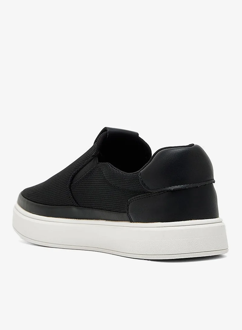 Robert Wood Casual Slip Ons