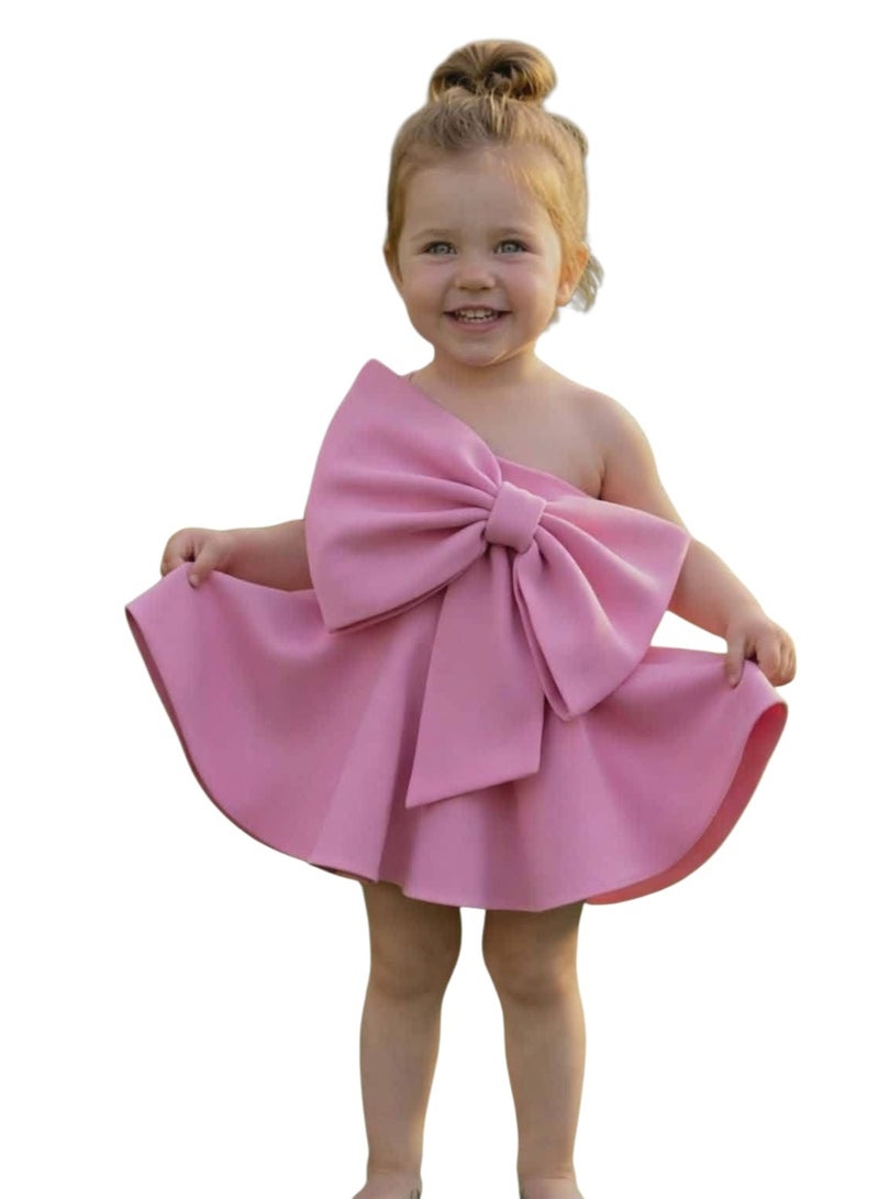 Finco girls dress suitable for ages 2 to 5 years